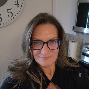 Meet your Posher, Lynn